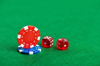 bocah4d mobile app showing live-dealer blackjack table and account withdrawal options